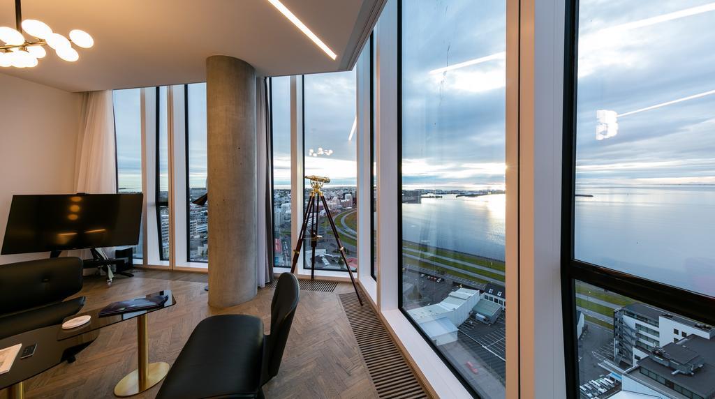 Tower Suites Reykjavik Bagian luar foto