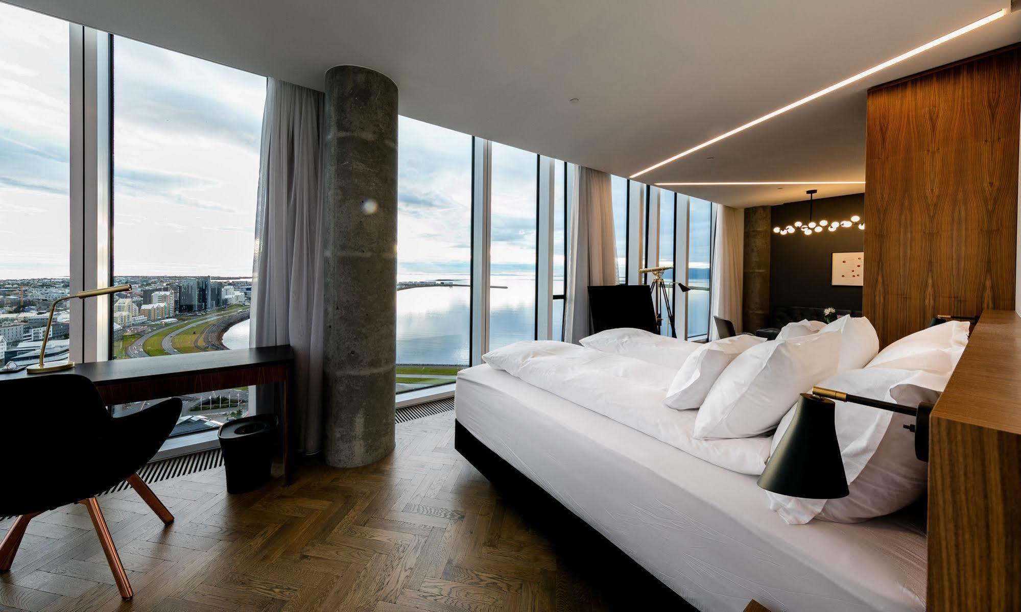 Tower Suites Reykjavik Bagian luar foto