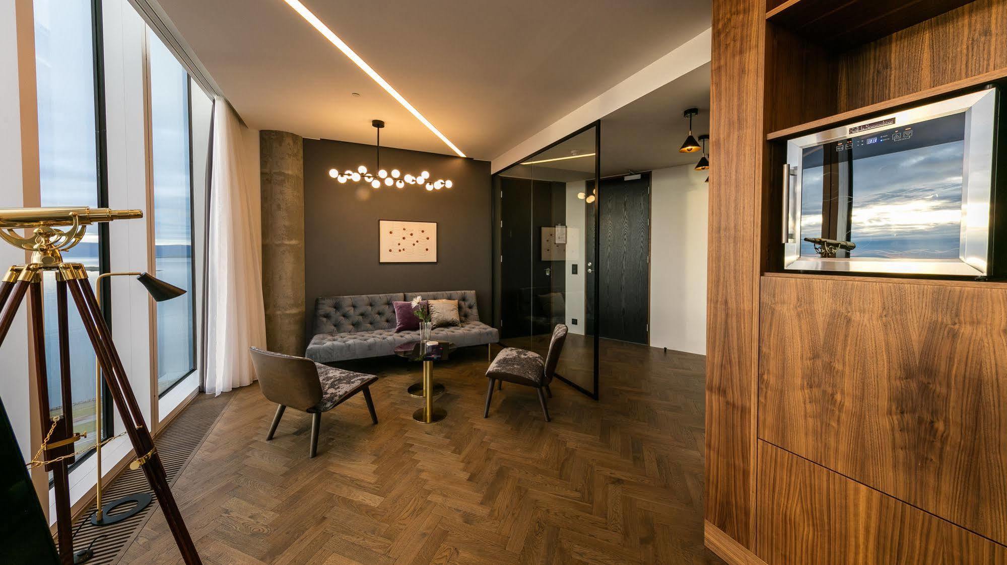 Tower Suites Reykjavik Bagian luar foto